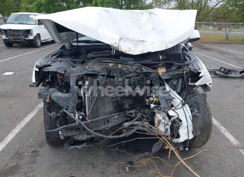 Photo 6 of 2021 Jeep Grand CHEROKEE LAREDO E 4X4 (VIN 1C4RJFAG9MC771869)