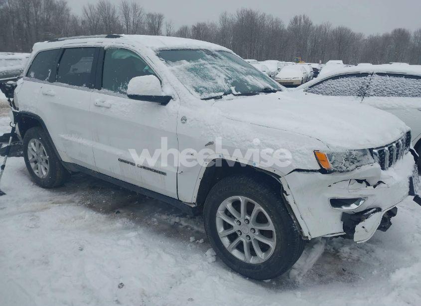 2021 Jeep Grand CHEROKEE LAREDO E 4X4 (VIN 1C4RJFAG9MC773668) main photo