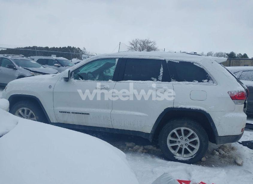 Photo 14 of 2021 Jeep Grand CHEROKEE LAREDO E 4X4 (VIN 1C4RJFAG9MC773668)