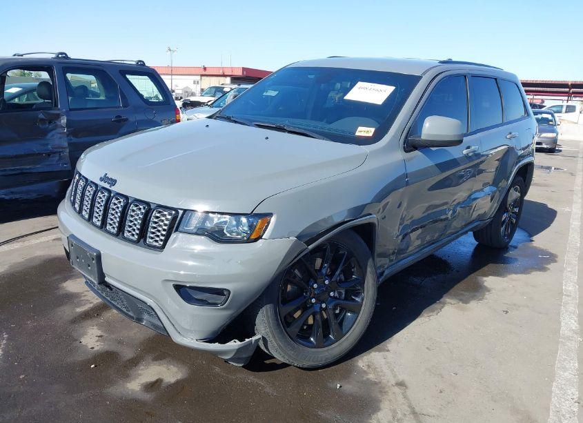 Photo 2 of 2021 Jeep Grand CHEROKEE LAREDO X 4X4 (VIN 1C4RJFAG9MC809519)