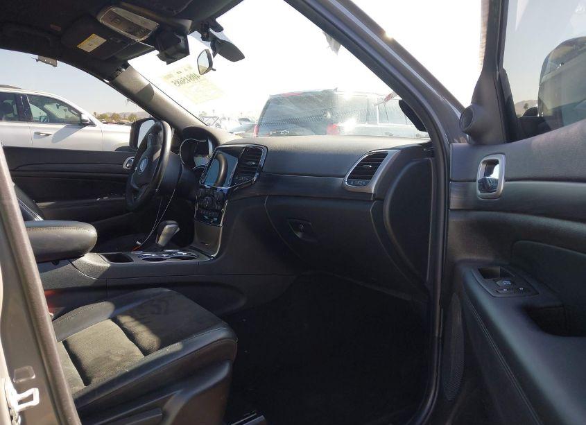 Photo 5 of 2021 Jeep Grand CHEROKEE LAREDO X 4X4 (VIN 1C4RJFAG9MC809519)