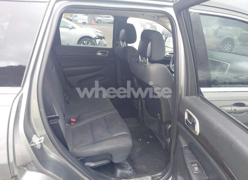 Photo 8 of 2012 Jeep Grand CHEROKEE LAREDO (VIN 1C4RJFAGXCC118823)