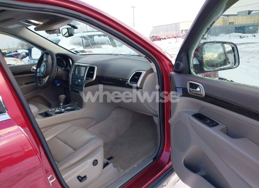 Photo 5 of 2012 Jeep Grand CHEROKEE LAREDO (VIN 1C4RJFAGXCC145200)