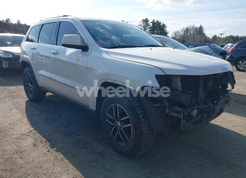 2012 Jeep Grand CHEROKEE LAREDO (VIN 1C4RJFAGXCC219599) main photo