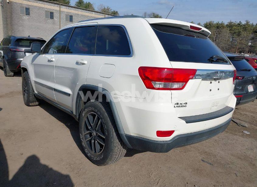 Photo 3 of 2012 Jeep Grand CHEROKEE LAREDO (VIN 1C4RJFAGXCC219599)