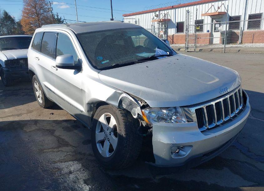 Photo 12 of 2012 Jeep Grand CHEROKEE LAREDO (VIN 1C4RJFAGXCC294271)