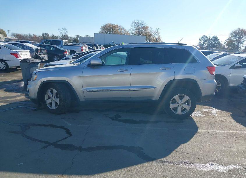 Photo 13 of 2012 Jeep Grand CHEROKEE LAREDO (VIN 1C4RJFAGXCC294271)