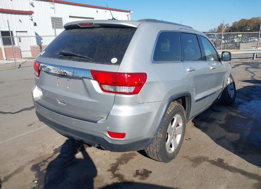 Photo 4 of 2012 Jeep Grand CHEROKEE LAREDO (VIN 1C4RJFAGXCC294271)