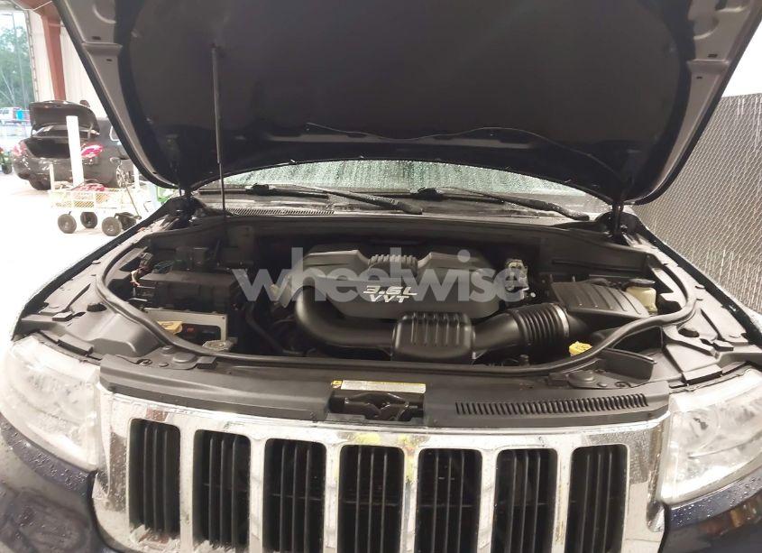 Photo 10 of 2012 Jeep Grand CHEROKEE LAREDO (VIN 1C4RJFAGXCC297428)