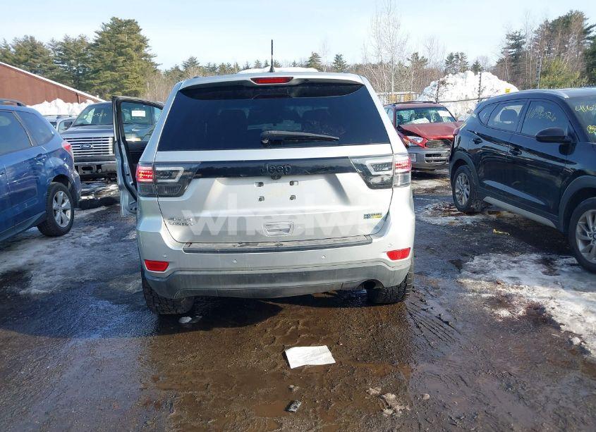 Photo 15 of 2012 Jeep Grand CHEROKEE LAREDO (VIN 1C4RJFAGXCC329486)