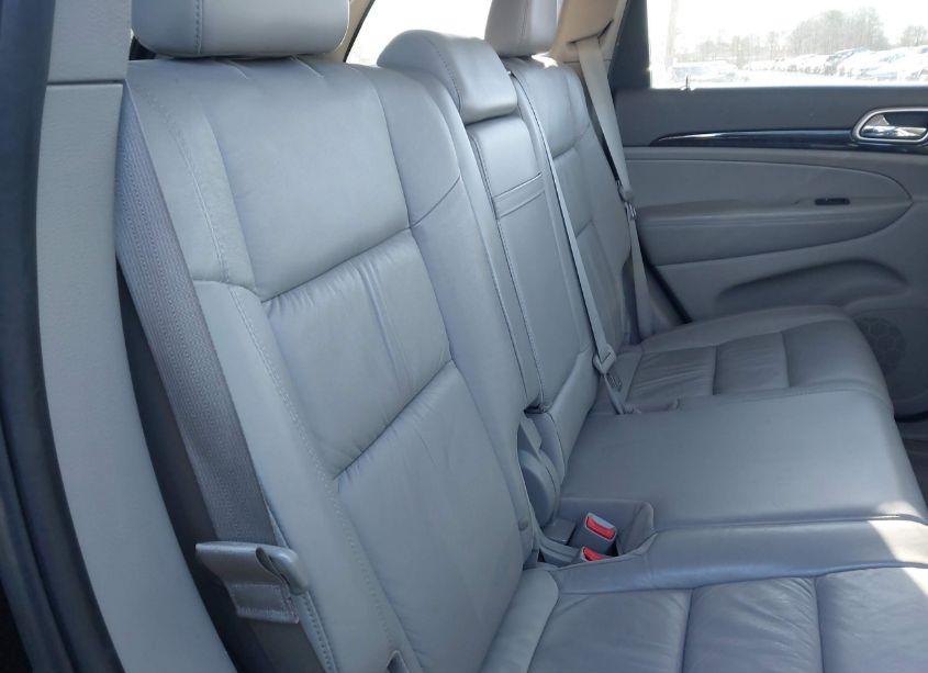 Photo 8 of 2012 Jeep Grand CHEROKEE LAREDO (VIN 1C4RJFAGXCC348006)