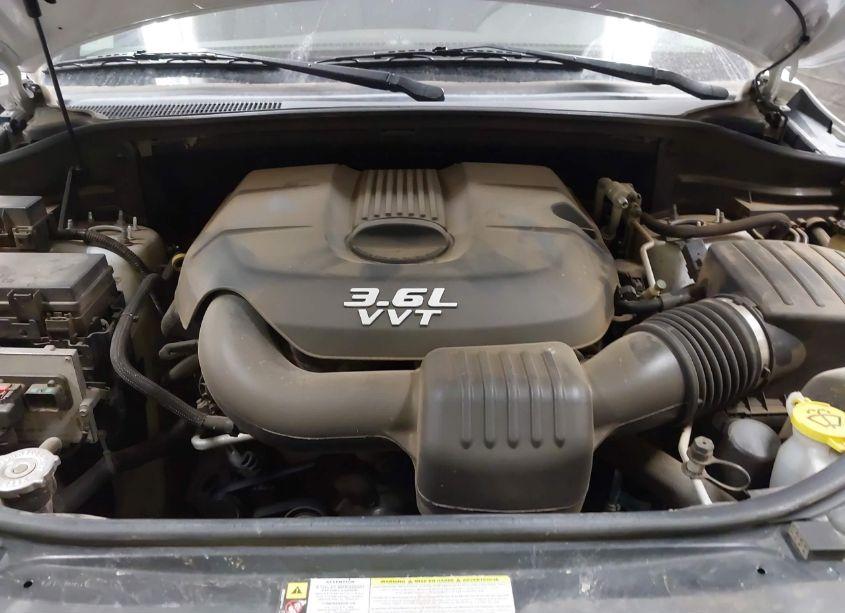 Photo 10 of 2013 Jeep Grand CHEROKEE LAREDO (VIN 1C4RJFAGXDC548725)