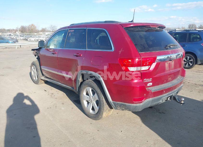 Photo 3 of 2013 Jeep Grand CHEROKEE LAREDO (VIN 1C4RJFAGXDC585970)