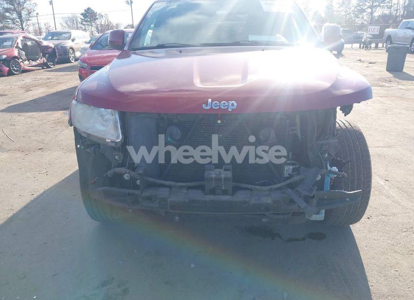 Photo 6 of 2013 Jeep Grand CHEROKEE LAREDO (VIN 1C4RJFAGXDC585970)