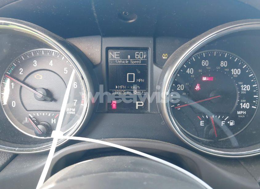 Photo 7 of 2013 Jeep Grand CHEROKEE LAREDO (VIN 1C4RJFAGXDC585970)