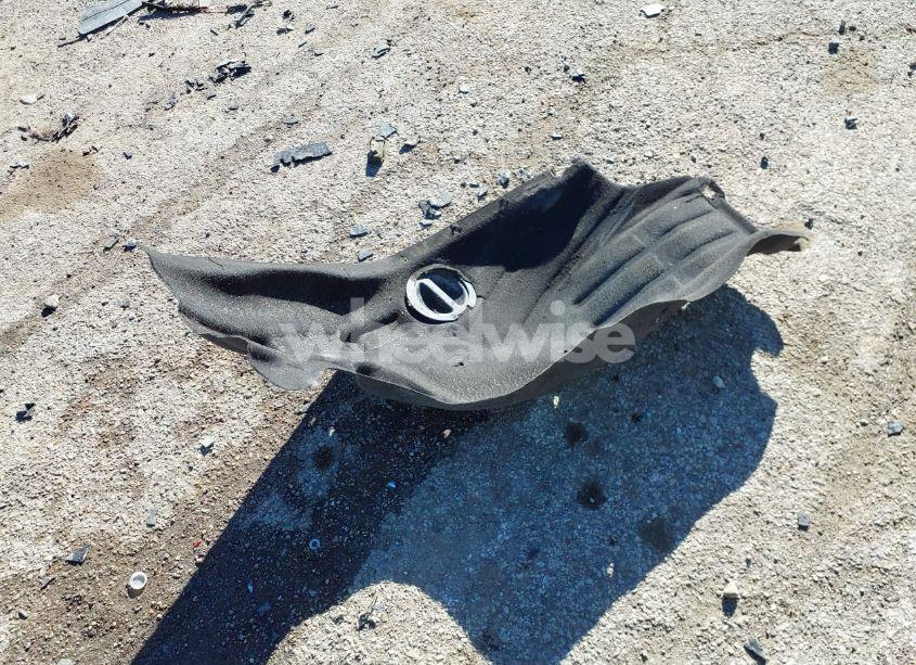 Photo 12 of 2013 Jeep Grand CHEROKEE LAREDO (VIN 1C4RJFAGXDC586066)