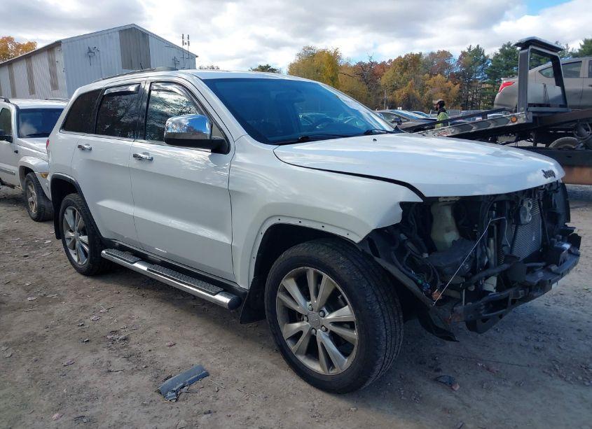 2013 Jeep Grand CHEROKEE LAREDO (VIN 1C4RJFAGXDC641616) main photo