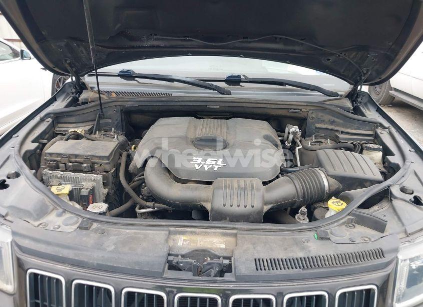 Photo 10 of 2014 Jeep Grand CHEROKEE LAREDO (VIN 1C4RJFAGXEC205589)
