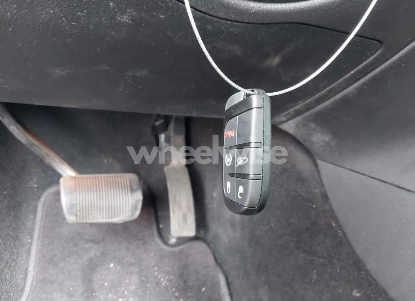 Photo 11 of 2014 Jeep Grand CHEROKEE LAREDO (VIN 1C4RJFAGXEC205589)