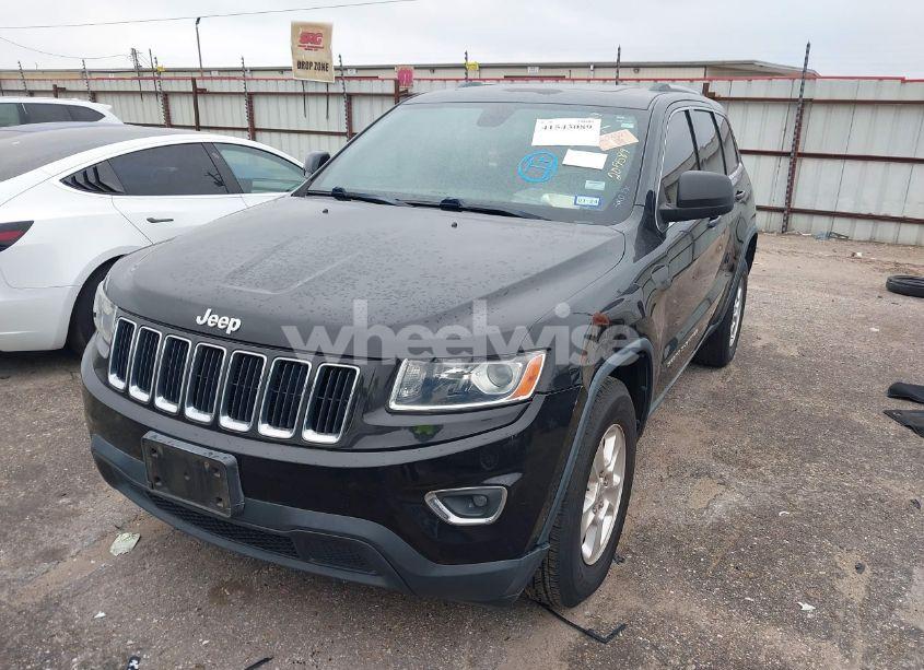Photo 2 of 2014 Jeep Grand CHEROKEE LAREDO (VIN 1C4RJFAGXEC205589)