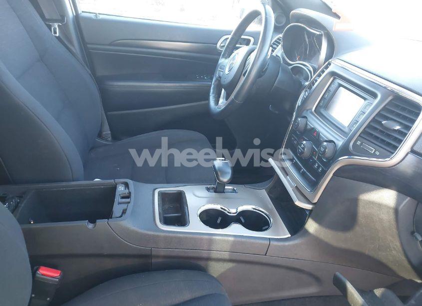 Photo 5 of 2014 Jeep Grand CHEROKEE LAREDO (VIN 1C4RJFAGXEC231920)