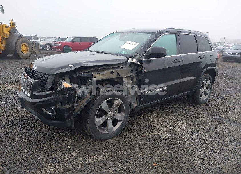 Photo 2 of 2014 Jeep Grand CHEROKEE LAREDO (VIN 1C4RJFAGXEC384426)