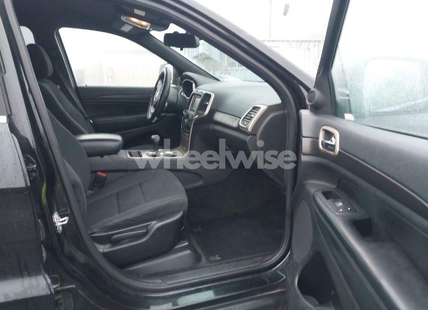 Photo 5 of 2014 Jeep Grand CHEROKEE LAREDO (VIN 1C4RJFAGXEC384426)