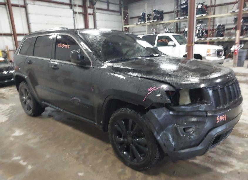 2014 Jeep Grand CHEROKEE LAREDO (VIN 1C4RJFAGXEC457990) main photo