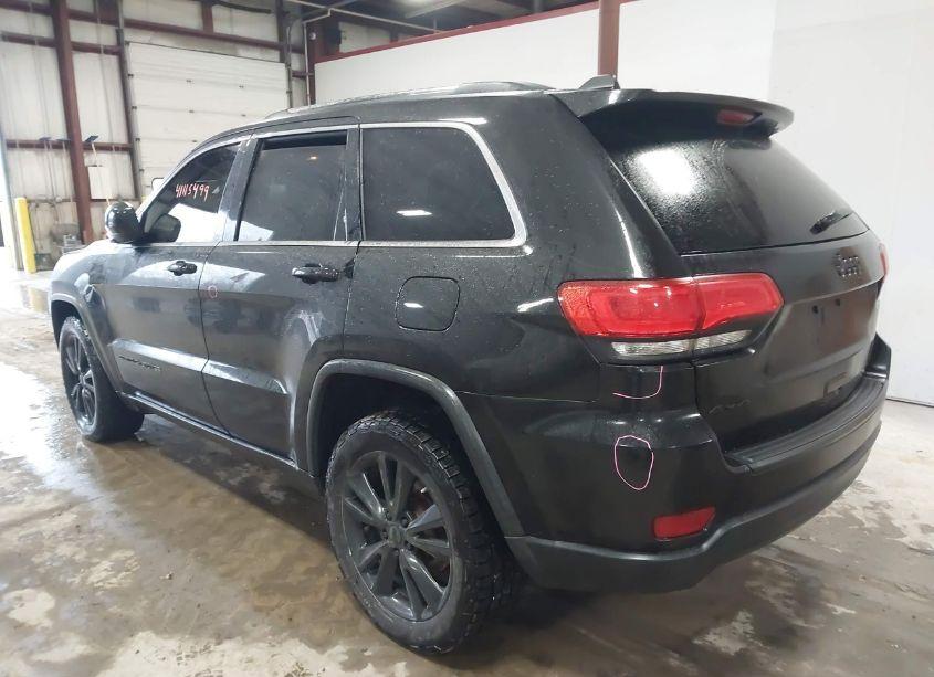 Photo 3 of 2014 Jeep Grand CHEROKEE LAREDO (VIN 1C4RJFAGXEC457990)