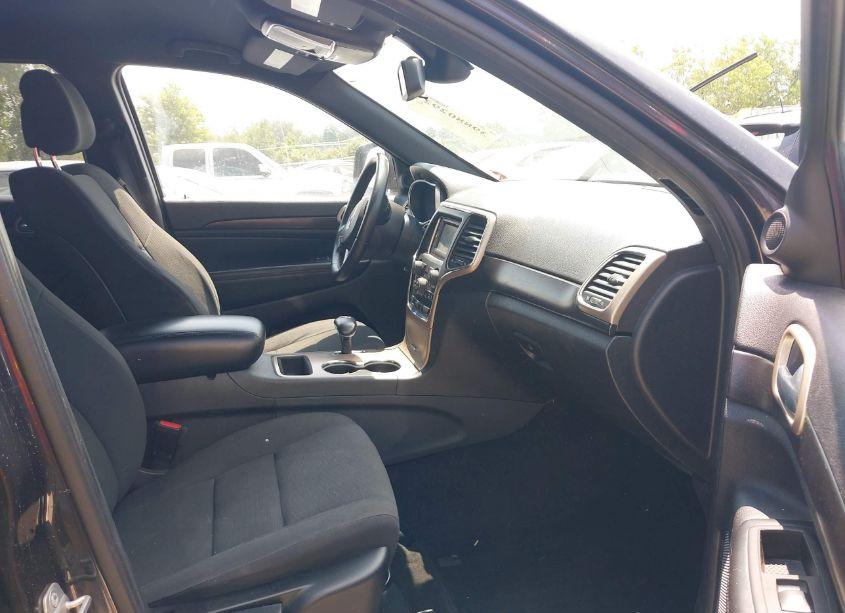 Photo 5 of 2014 Jeep Grand CHEROKEE LAREDO (VIN 1C4RJFAGXEC458685)