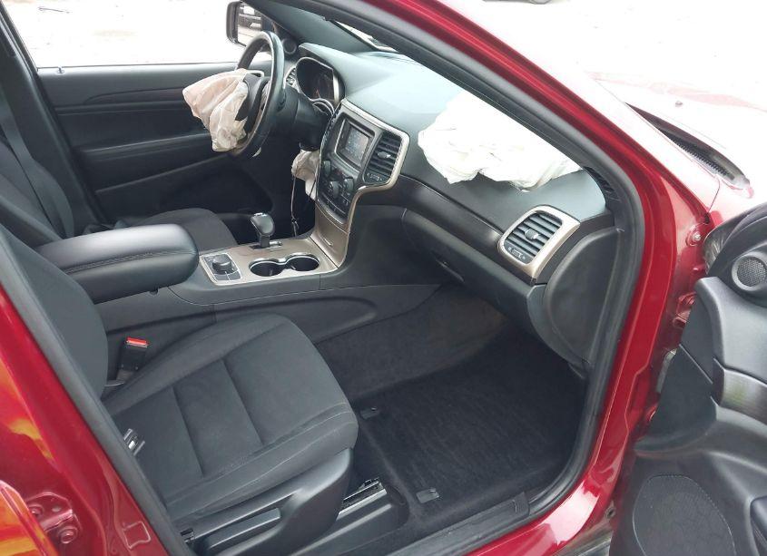 Photo 5 of 2014 Jeep Grand CHEROKEE LAREDO (VIN 1C4RJFAGXEC565896)