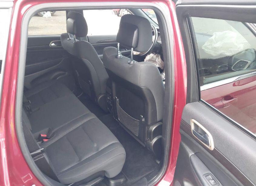 Photo 8 of 2014 Jeep Grand CHEROKEE LAREDO (VIN 1C4RJFAGXEC565896)