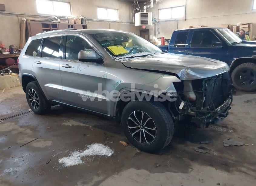 2014 Jeep Grand CHEROKEE LAREDO (VIN 1C4RJFAGXEC566126) main photo