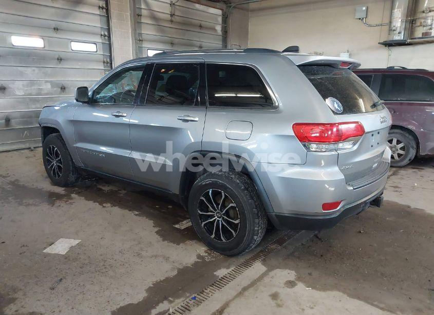 Photo 3 of 2014 Jeep Grand CHEROKEE LAREDO (VIN 1C4RJFAGXEC566126)