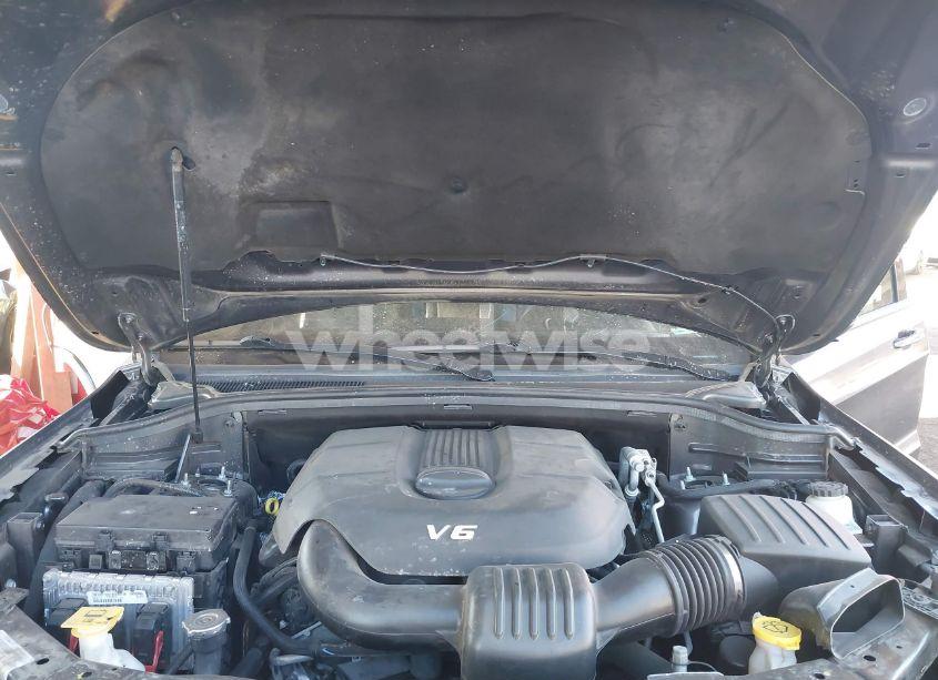 Photo 10 of 2015 Jeep Grand CHEROKEE ALTITUDE (VIN 1C4RJFAGXFC115327)