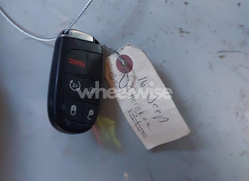 Photo 11 of 2015 Jeep Grand CHEROKEE ALTITUDE (VIN 1C4RJFAGXFC115327)