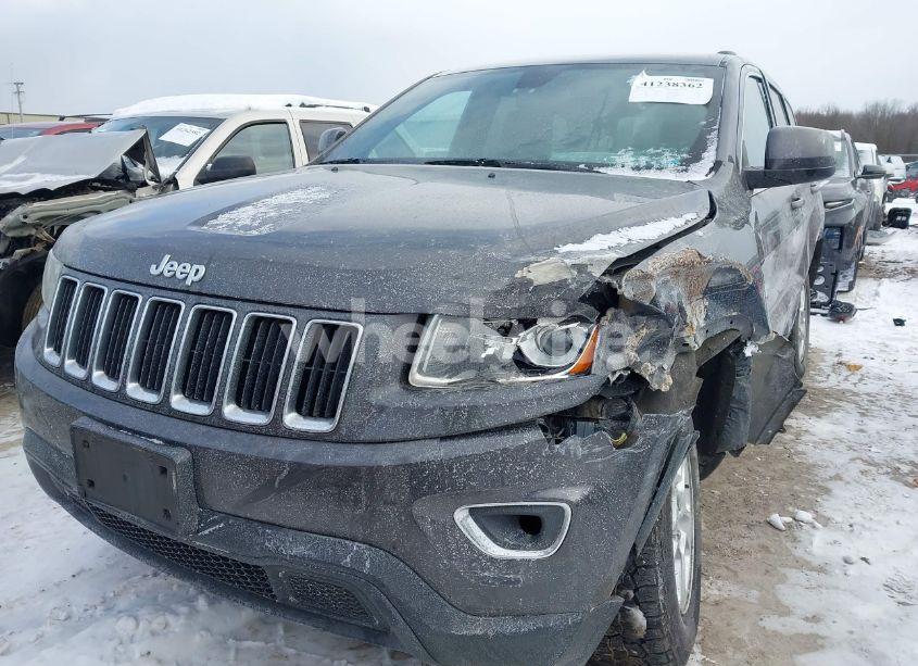 Photo 2 of 2015 Jeep Grand CHEROKEE LAREDO (VIN 1C4RJFAGXFC116252)