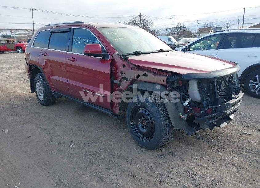 2015 Jeep Grand CHEROKEE LAREDO (VIN 1C4RJFAGXFC697087) main photo