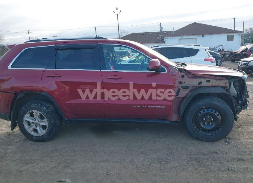 Photo 13 of 2015 Jeep Grand CHEROKEE LAREDO (VIN 1C4RJFAGXFC697087)