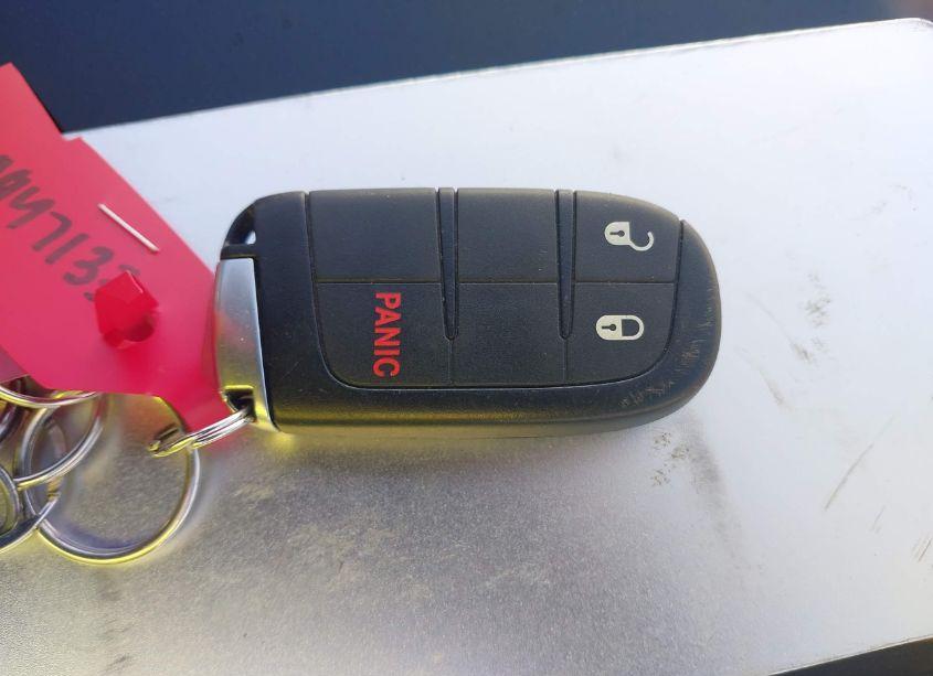 Photo 11 of 2015 Jeep Grand CHEROKEE LAREDO (VIN 1C4RJFAGXFC804445)