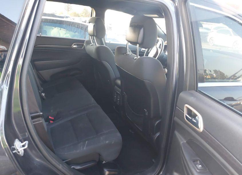 Photo 8 of 2015 Jeep Grand CHEROKEE LAREDO (VIN 1C4RJFAGXFC804445)
