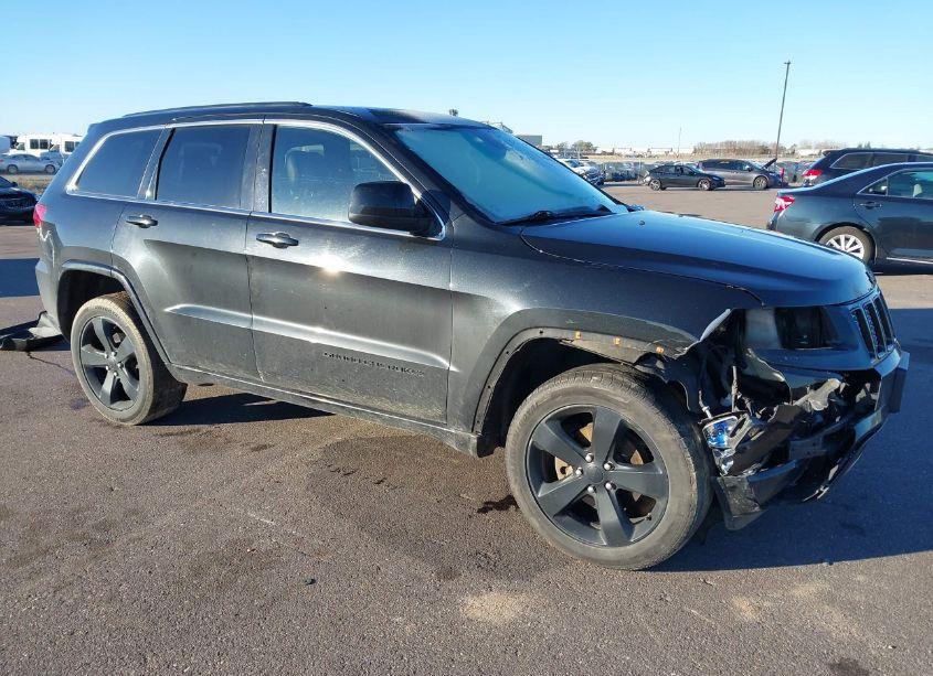 2015 Jeep Grand CHEROKEE ALTITUDE (VIN 1C4RJFAGXFC889951) main photo