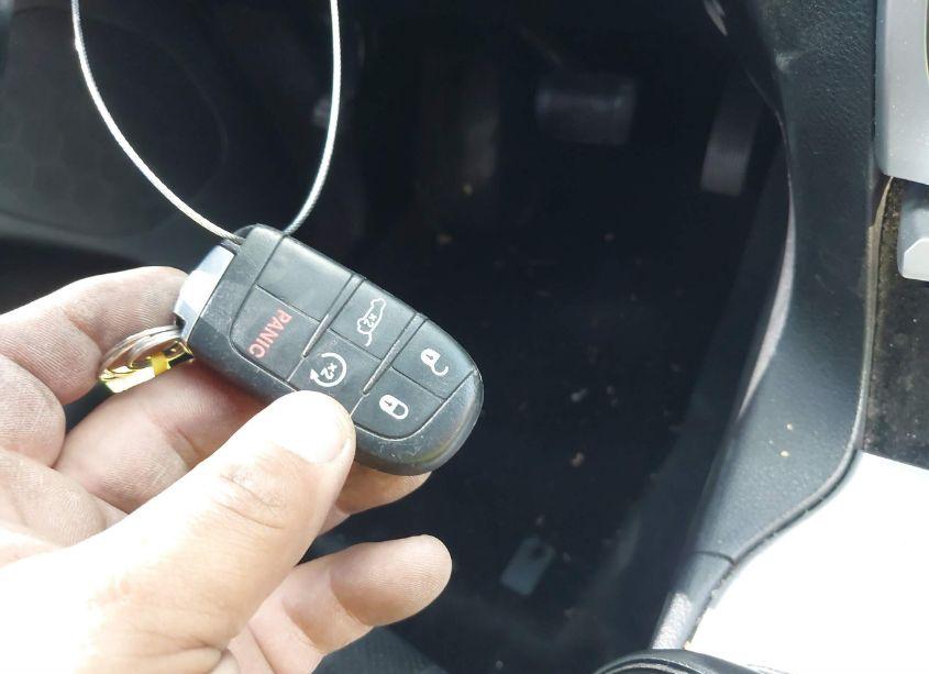 Photo 11 of 2015 Jeep Grand CHEROKEE ALTITUDE (VIN 1C4RJFAGXFC933835)