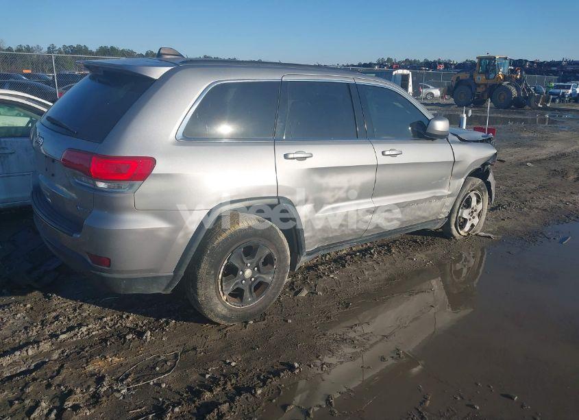 Photo 4 of 2016 Jeep Grand CHEROKEE LAREDO (VIN 1C4RJFAGXGC318672)