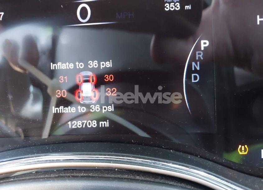 Photo 15 of 2016 Jeep Grand CHEROKEE LAREDO (VIN 1C4RJFAGXGC396255)