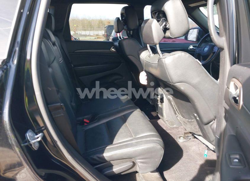 Photo 8 of 2016 Jeep Grand CHEROKEE LAREDO (VIN 1C4RJFAGXGC396255)