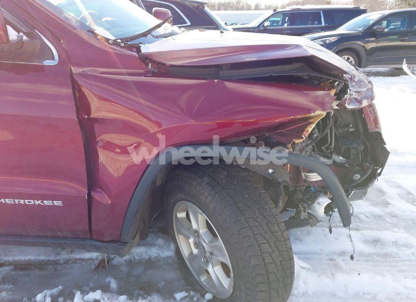 Photo 18 of 2016 Jeep Grand CHEROKEE LAREDO (VIN 1C4RJFAGXGC420473)