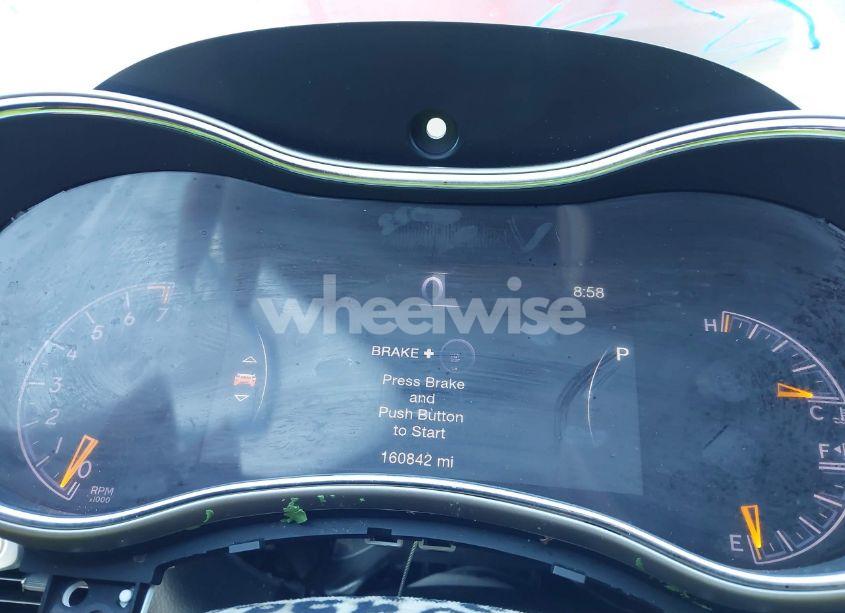 Photo 7 of 2016 Jeep Grand CHEROKEE LAREDO (VIN 1C4RJFAGXGC420473)