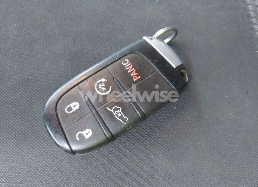 Photo 11 of 2016 Jeep Grand CHEROKEE 75TH ANNIVERSARY (VIN 1C4RJFAGXGC471150)