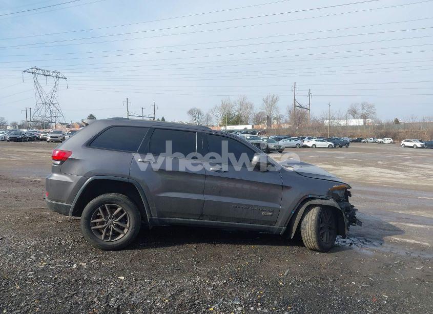 Photo 13 of 2016 Jeep Grand CHEROKEE 75TH ANNIVERSARY (VIN 1C4RJFAGXGC471150)